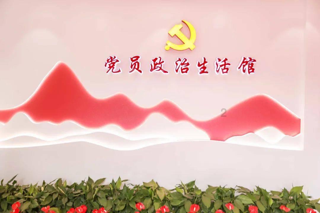 乡村大集逃犯摆摊卖菜，民警慧眼识破当场智擒