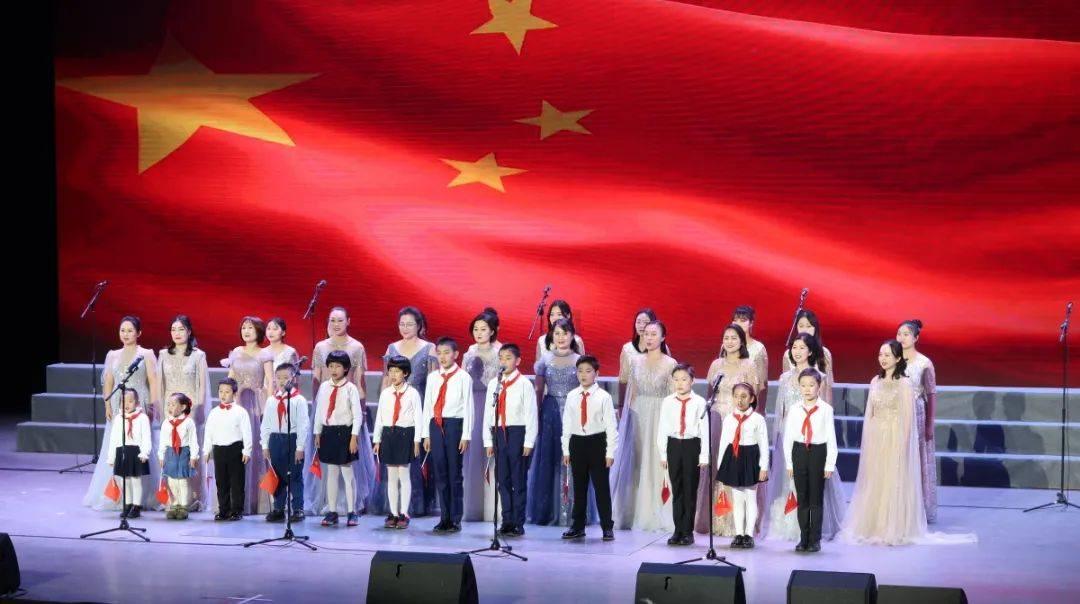 比尔盖茨成美国最大私人农田所有者，该农田的实际价值是多少？